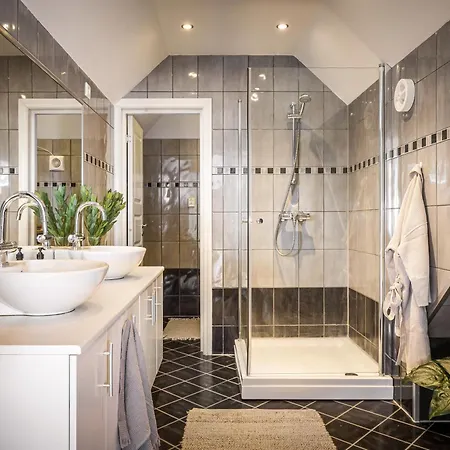 Apartament Sandviken *